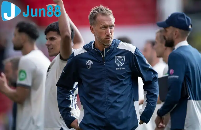 HLV Graham Potter đang nhận nhiều áp lực tại West Ham